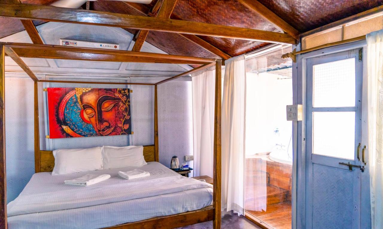 Resort Village Susegat 3*