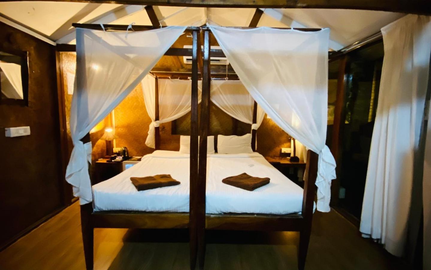 Village Susegat 3*