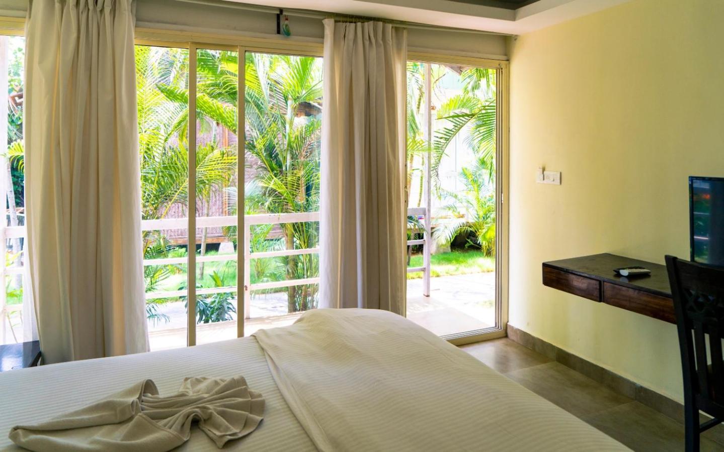 Village Susegat Resort 3*